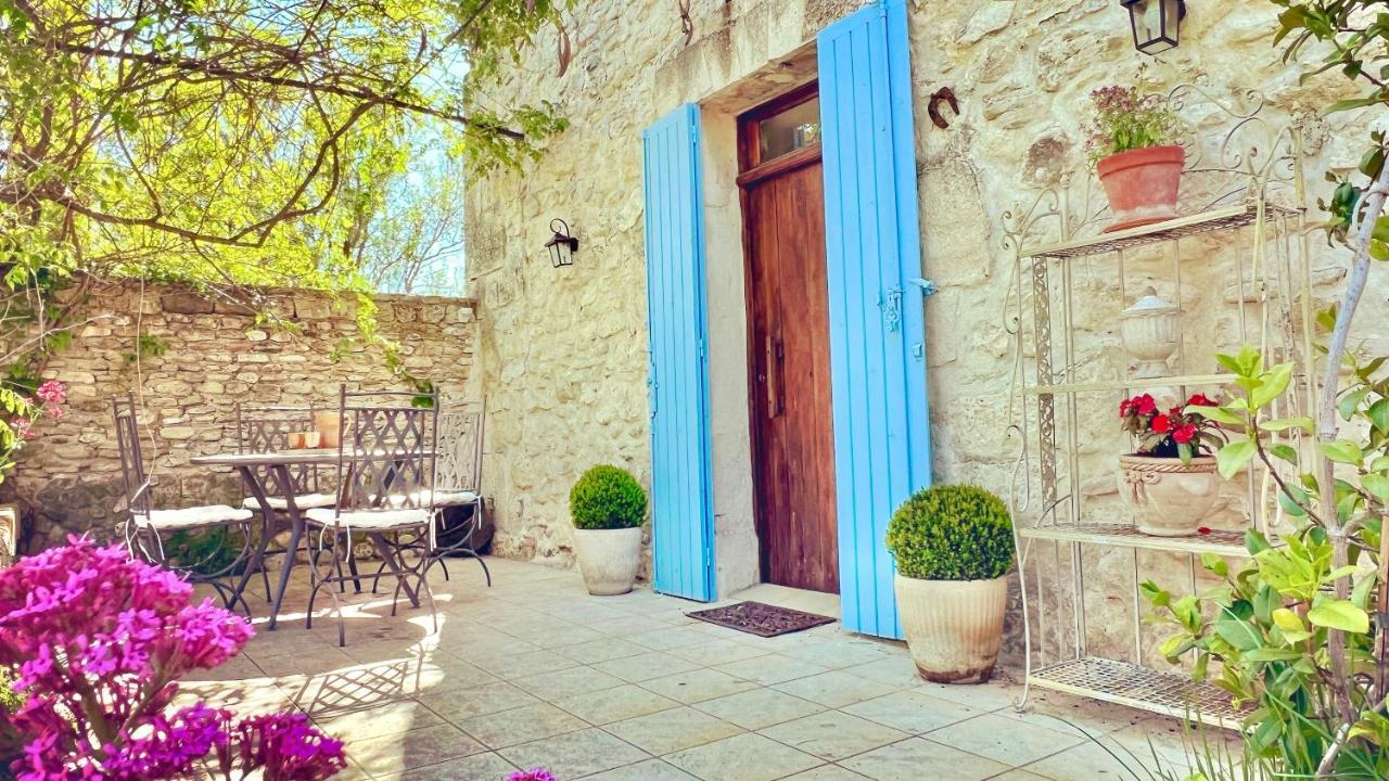 Domaine De La Brave Bed & Breakfast Pernes-les-Fontaines Exterior photo