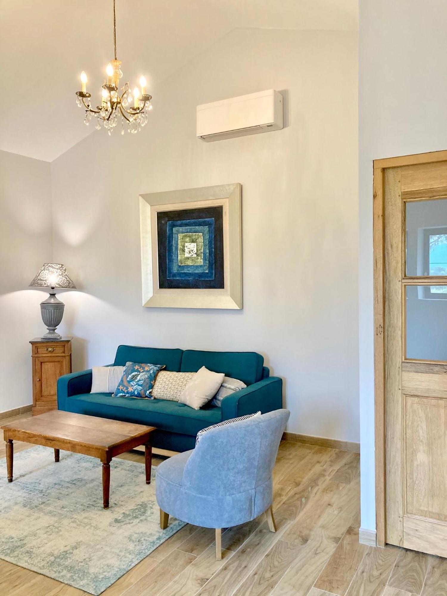 Domaine De La Brave Bed & Breakfast Pernes-les-Fontaines Room photo