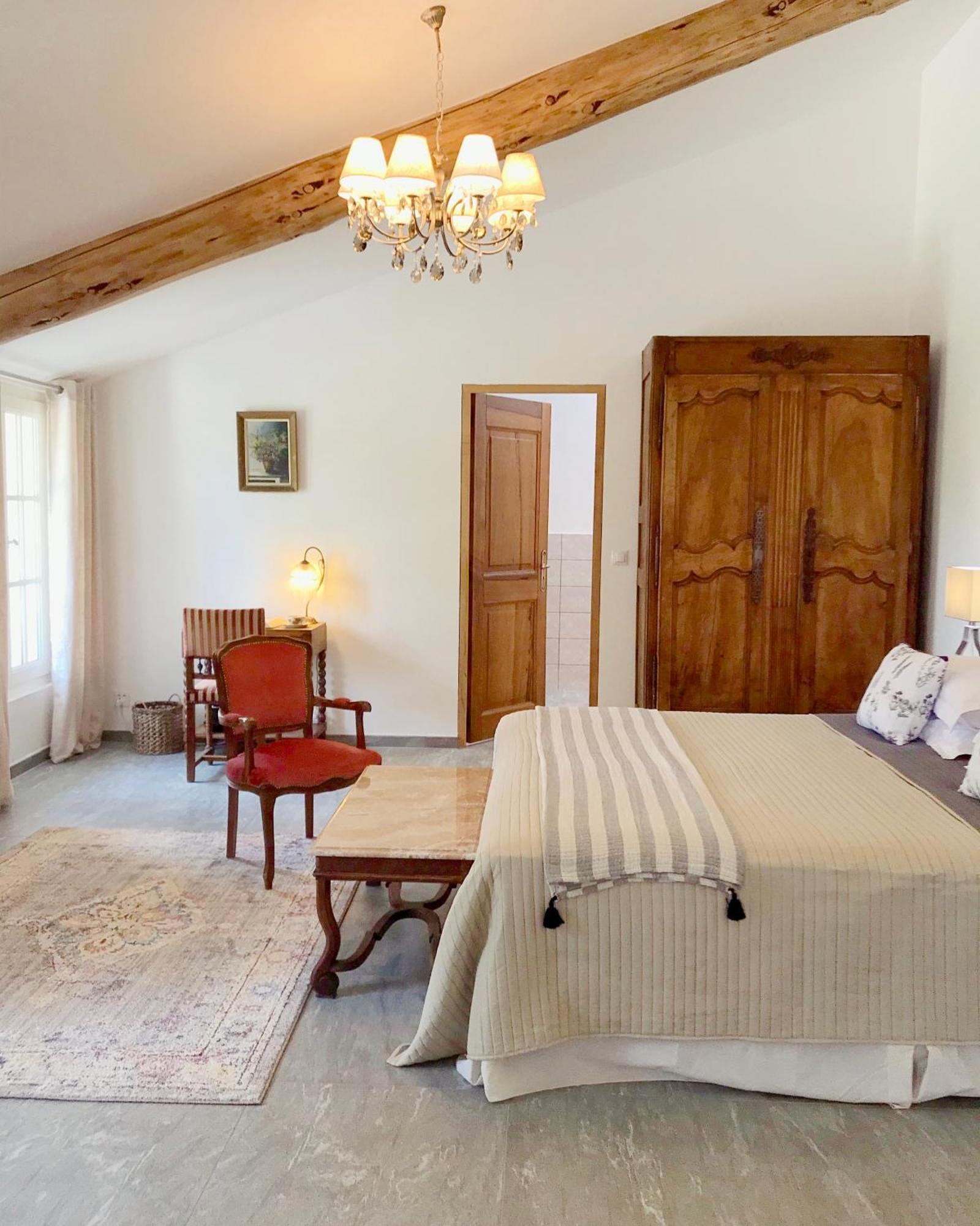 Domaine De La Brave Bed & Breakfast Pernes-les-Fontaines Room photo
